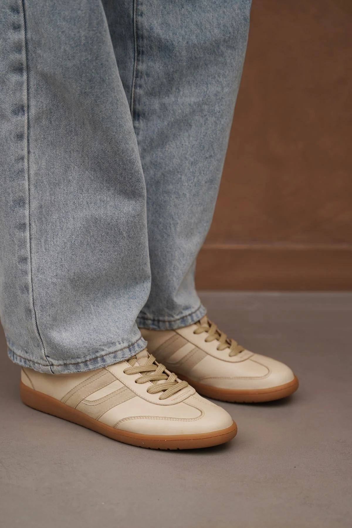 STREET LEATHER SNEAKERS